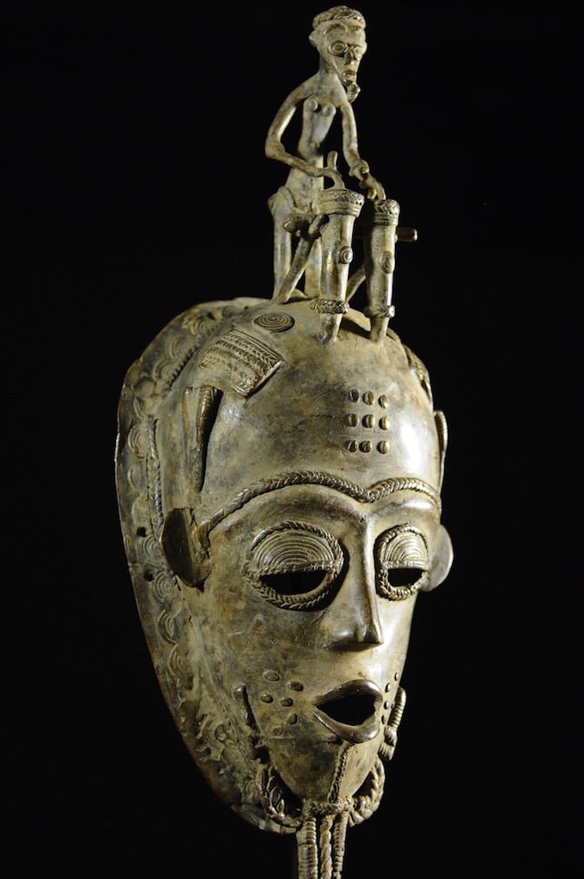Masque en alliage de metal - Baoule - Cote Ivoire