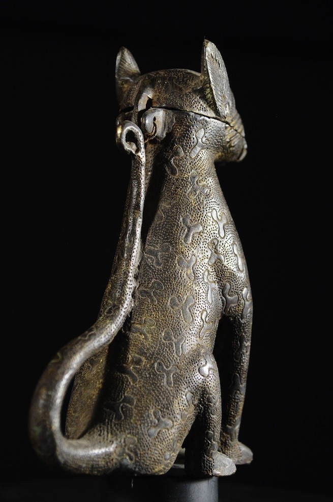 Leopard Royal Aquamanille - Bini Edo - Bronzes du Benin
