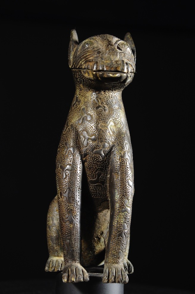 Leopard Royal Aquamanille - Bini Edo - Bronzes du Benin