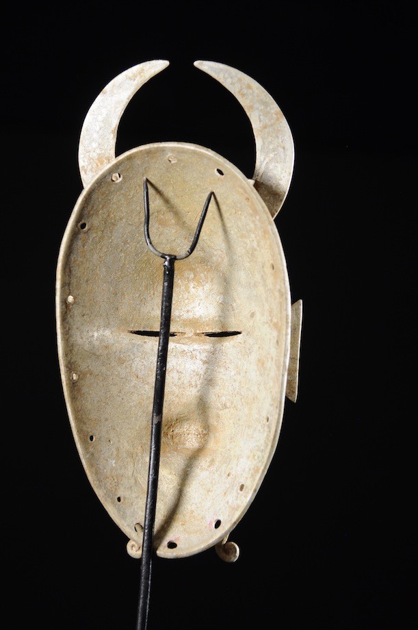 Masque Kpeliye en aluminium - Senoufo / Koulfo - Côte d'Ivoire