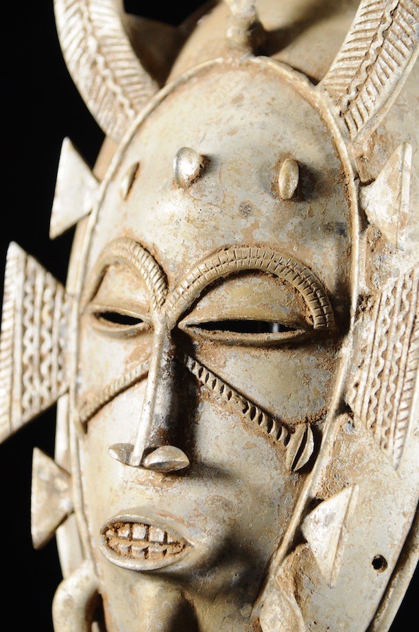 Masque Kpeliye en aluminium - Senoufo / Koulfo - Côte d'Ivoire