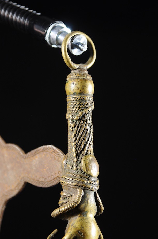 Hache Régalia en bronze - Bini - Nigéria