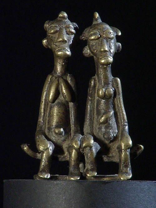 Couple de personnages Baoule - Bronzes africains