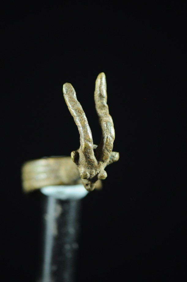 Bague amulette antilope - Lobi - Burkina Faso