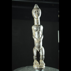 Statue masculine epoux mystique blolo bian - Baoule - Cote D'Ivoire