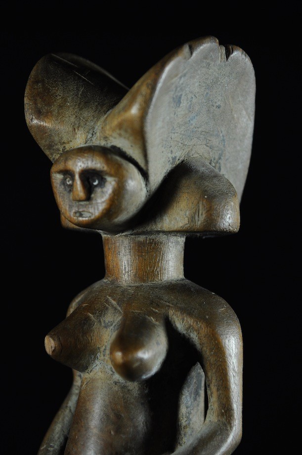 Statue anthropomorphe Mwana Hiti - Kwere - Zaramo - Tanzanie