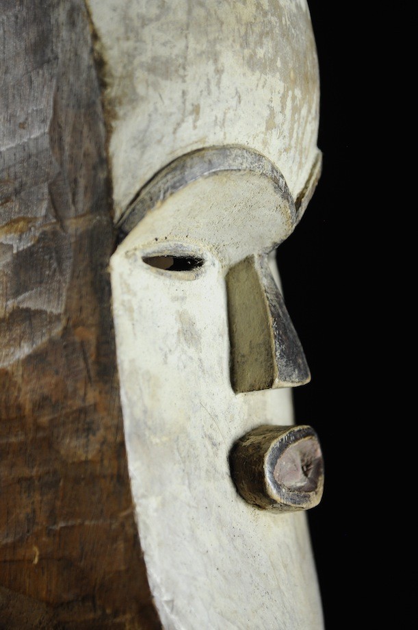 Masque blanc ancien - Tsogho / Vouvi - Gabon