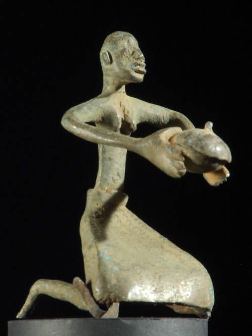 Fragment Asen / autel portatif - Ethnie Fon - Benin - Rites