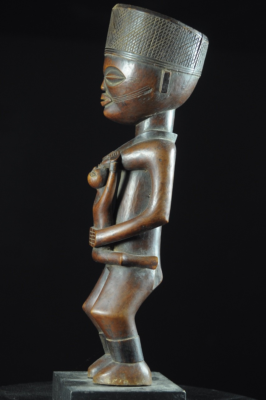 Statue cultuelle maternité - Chokwe - Angola