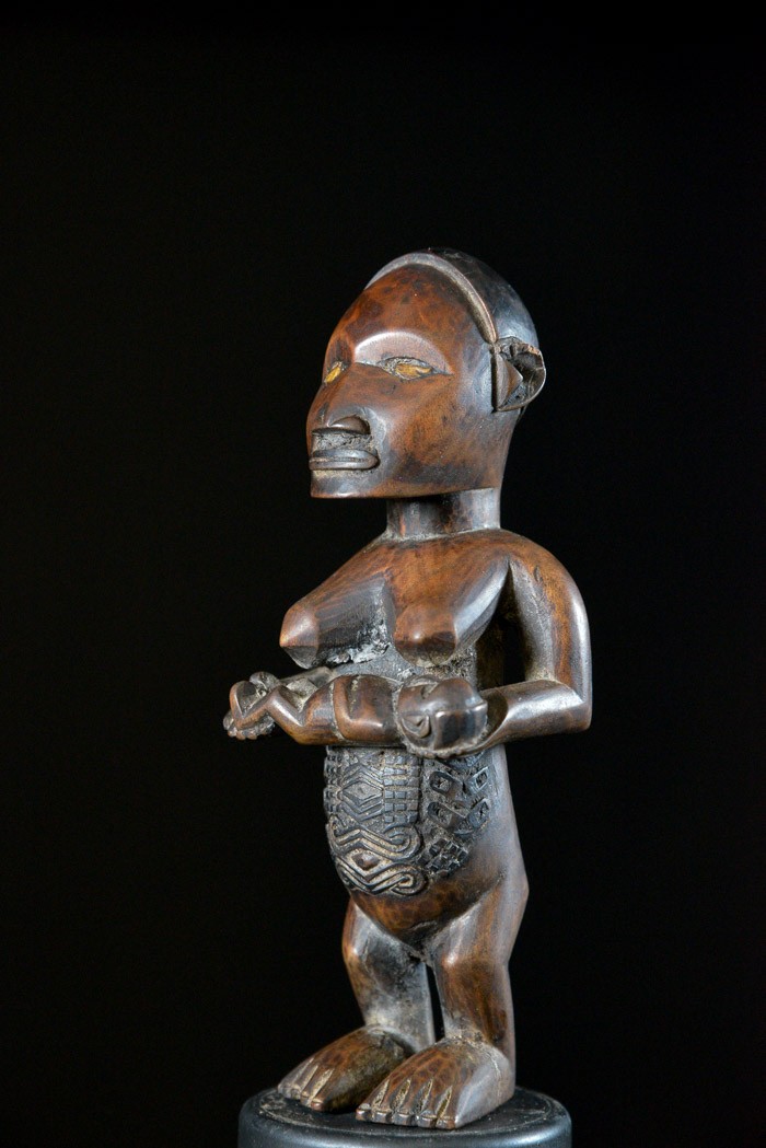 Statue cultuelle maternité - Bembe - RDC Zaire