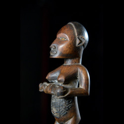 Statue cultuelle maternité - Bembe - RDC Zaire