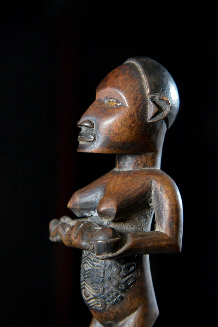 Statue cultuelle maternité - Bembe - RDC Zaire