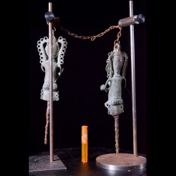 Statuette Edan en paire de la societe Ogboni - Yoruba Nigeria - Bronzes