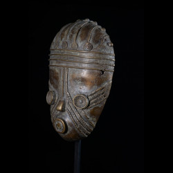 Masque en alliage de métal - Guéré - Côte d'Ivoire