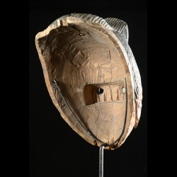 Masque Elvis polychrome - Idoma - Nigeria