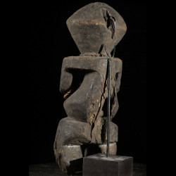 Statue Tadep Kike - Mambila - Nigeria