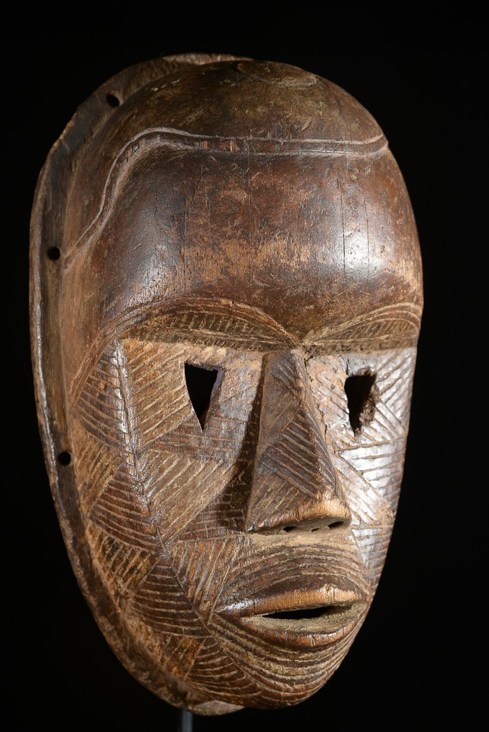 Masque anthropomorphique - Tetela - RDC Zaire - Masques africains