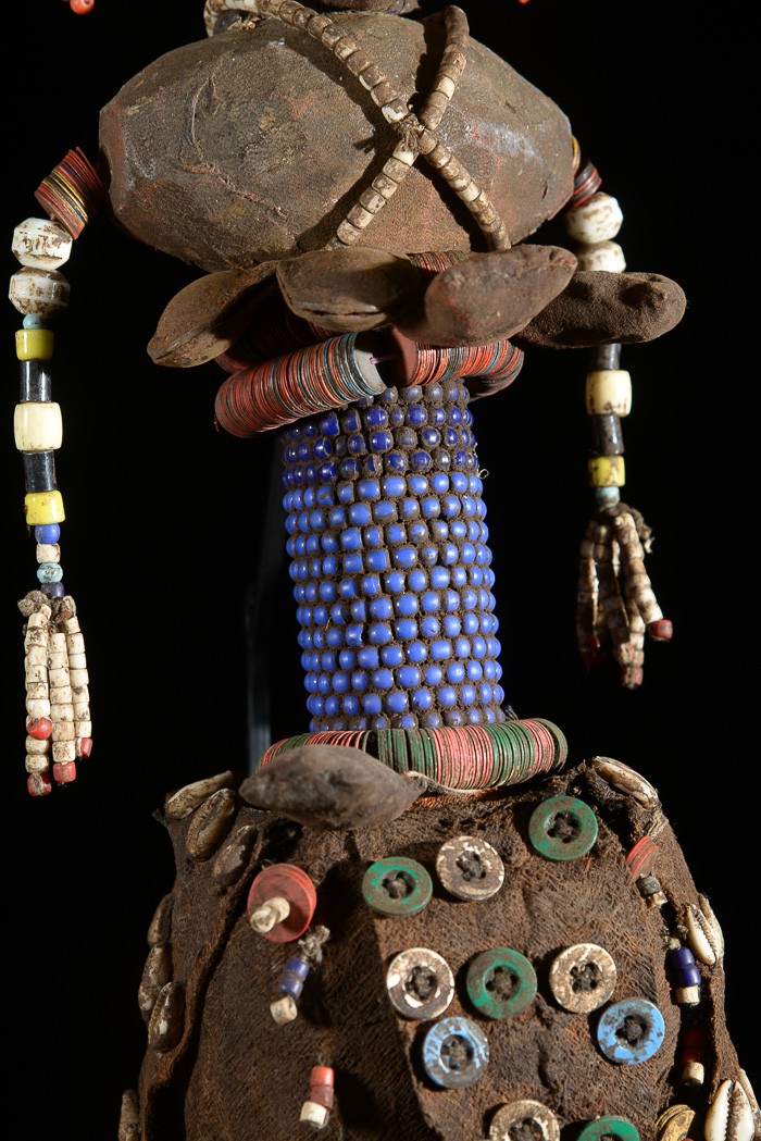 Poupée rituelle perlée - Baggara - Soudan