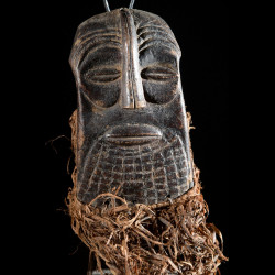 Masque passeport - Luba - RDC Zaire