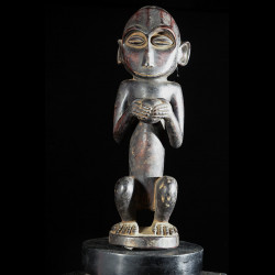 Statue cultuelle - Tabwa - RDC Zaire