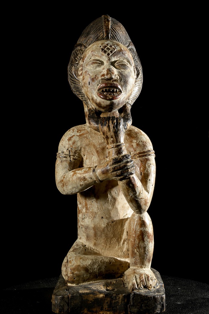Statuette rituelle feminine masquée - Punu / Pounou Lumbu - Gabon