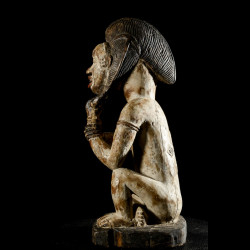 Statuette rituelle feminine - Punu / Pounou Lumbu - Gabon