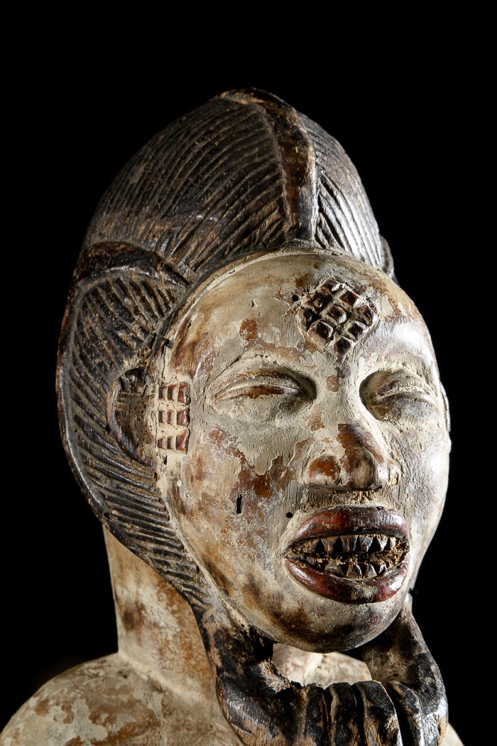 Statuette rituelle feminine masquée - Punu / Pounou Lumbu - Gabon