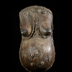Masque ventre feminin Ndimu - Makonde - Tanzanie