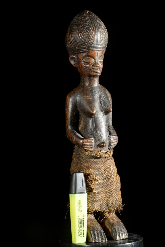 Statue cultuelle de chef - Tabwa - RDC Zaire