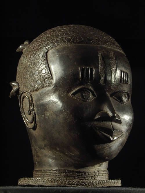 Tete commemorative Oba Bronze Ife - Bini Edo - Benin