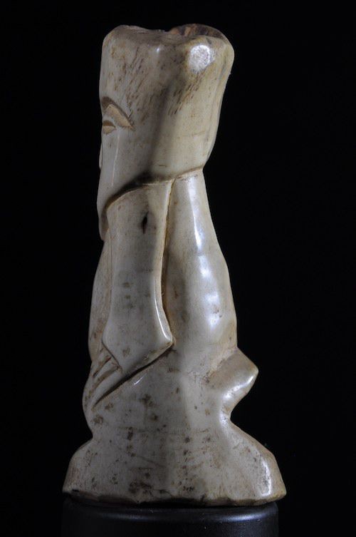Figurine en os bovin - Lega - RDC Zaire - Sculptures en os