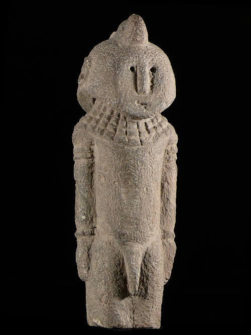 Stele funeraire en pierre - Bongo / Zande - Soudan