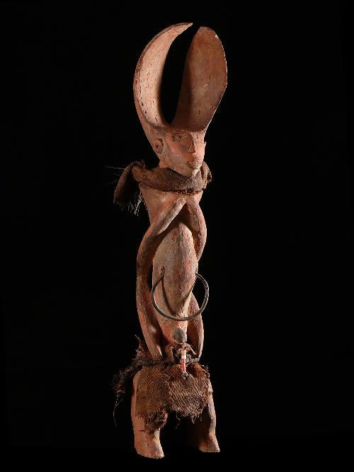 Statue Mangam - Mama / Kantana - Nigeria