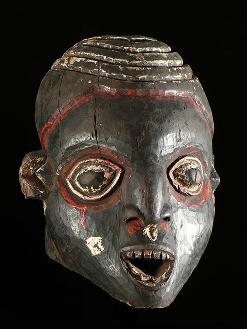 Masque casque Ngoin - Bamileke / Tikar- Cameroun - Masques afric