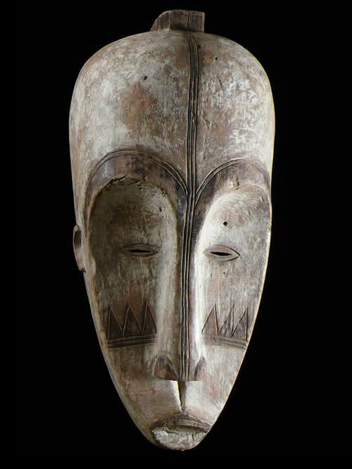 Masque Ngil - Fang  - Gabon - Masques du Gabon